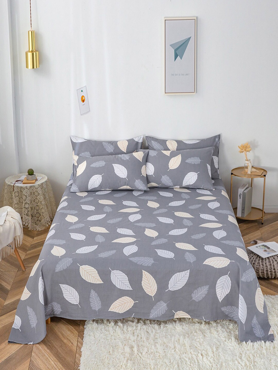 

JC Collection Grey & Pink Floral 200 TC Cotton Queen Bedsheet with 2 Pillow Covers