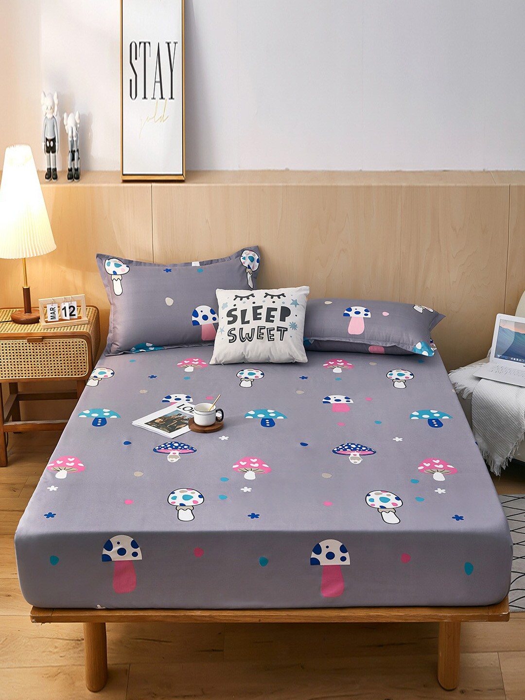

JC Collection Grey & Pink Cartoon Characters 144TC Queen Bedsheet & 2 Pillow Covers