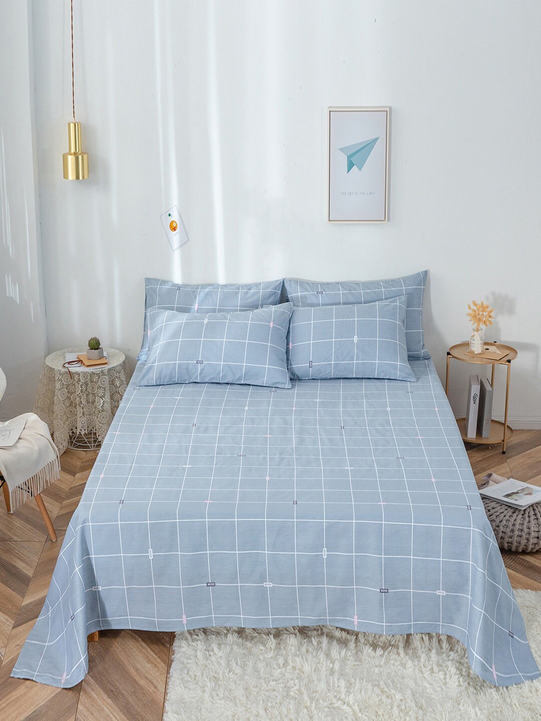 

JC Collection Grey & White Geometric 200 TC Queen Bedsheet with 2 Pillow Covers