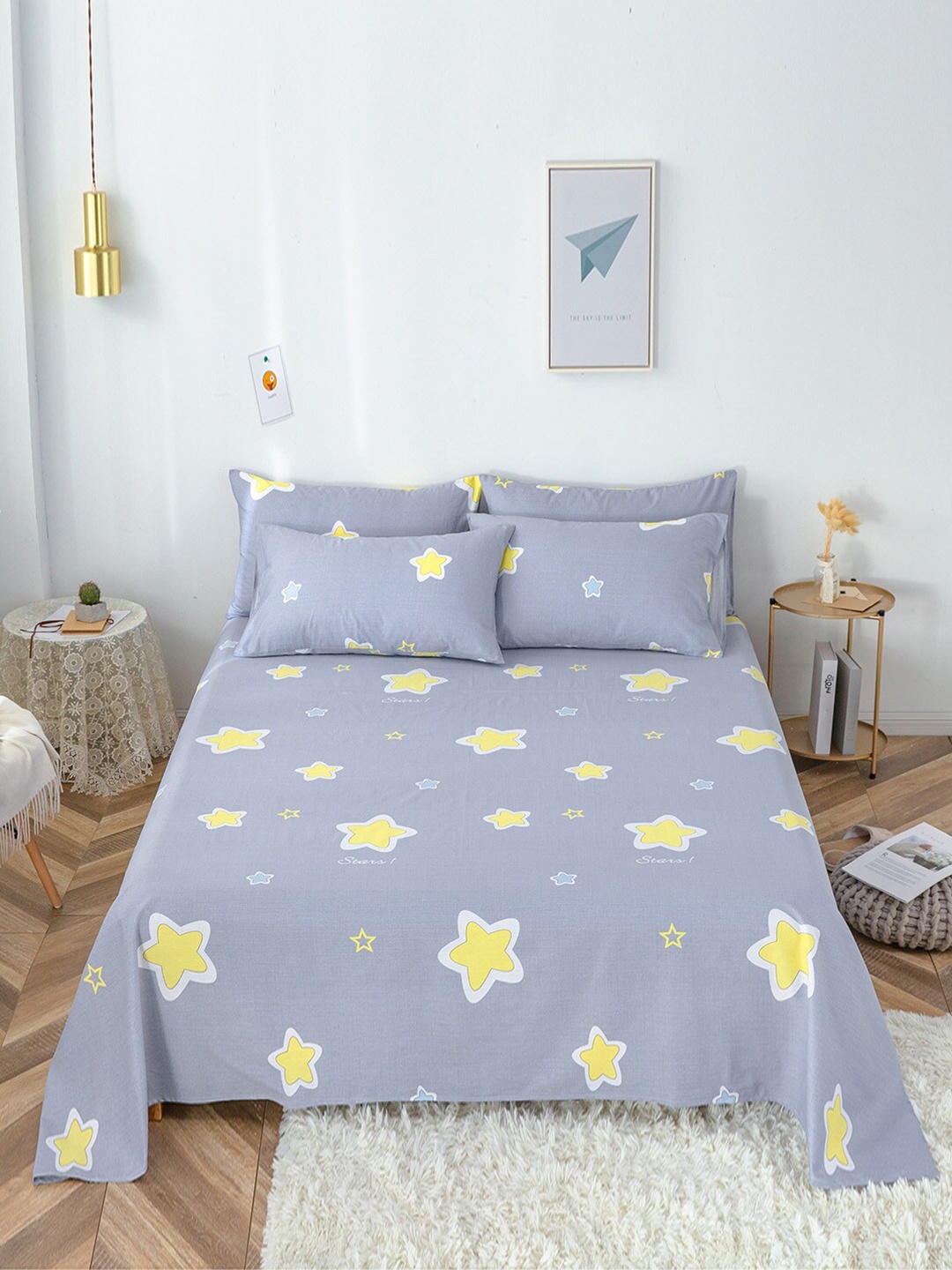 

JC HOME Grey & Yellow Geometric 200 TC Cotton Queen Bedsheet with 2 Pillow Covers