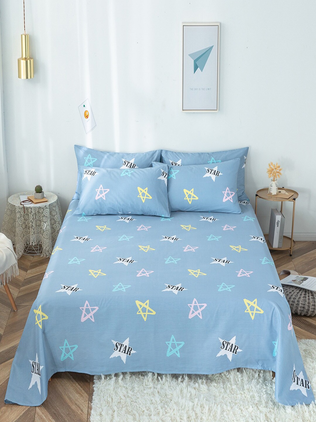

JC Collection Blue & Pink 200 TC Cotton King Bedsheet with 2 Pillow Covers