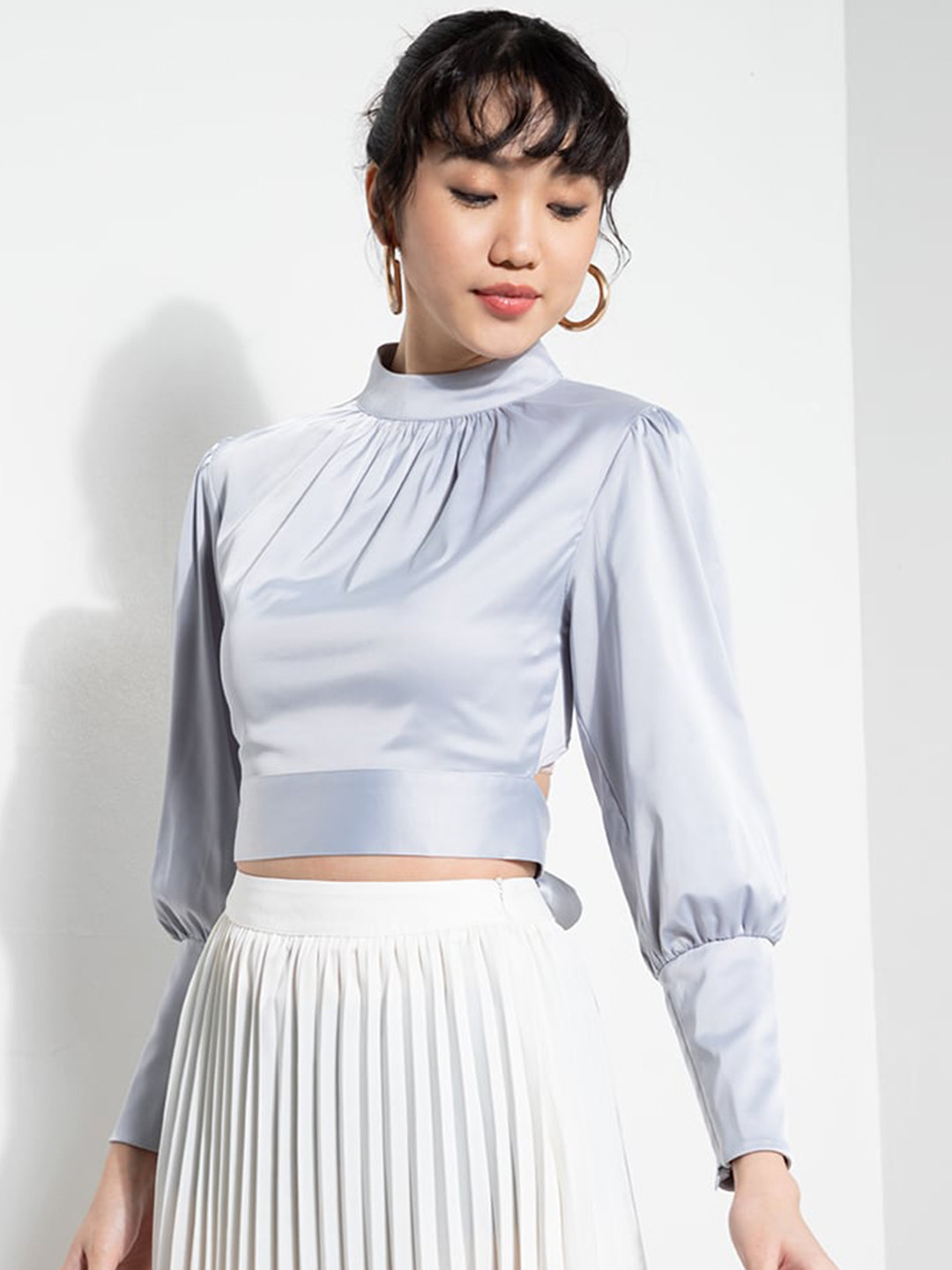 

ZALORA OCCASION Blue Solid Bishop Sleeves Top