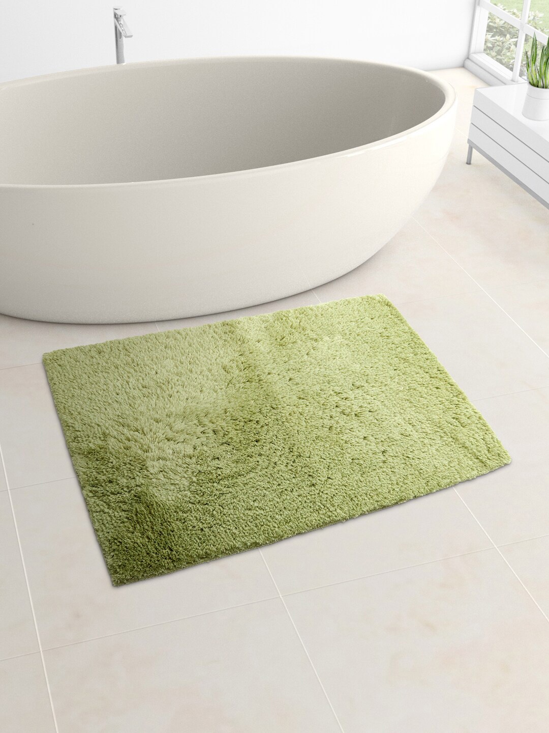 

Living scapes by Pantaloons Green Solid Pure Cotton 1600 GSM Bath Rug