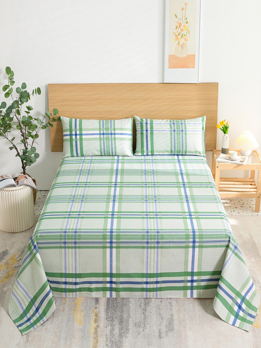 

JC Collection Green & Blue 144 TC Queen Geometric Cotton Bedsheet