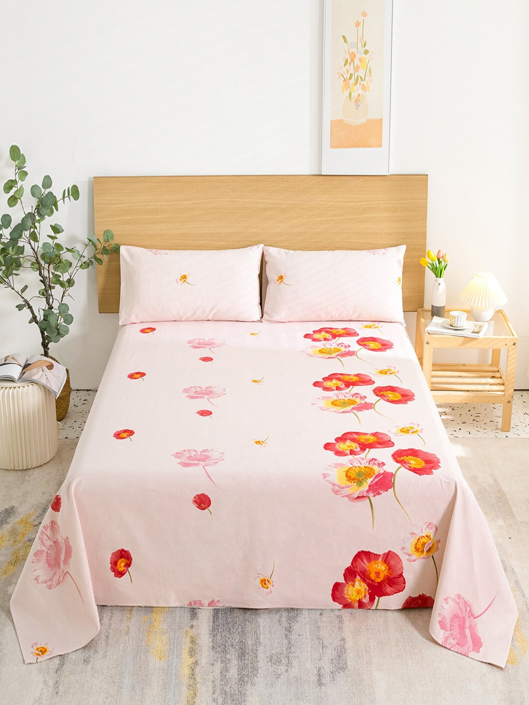 

JC HOME Pink & Cream-Coloured Floral Queen Bedsheet with 2 Pillow Covers