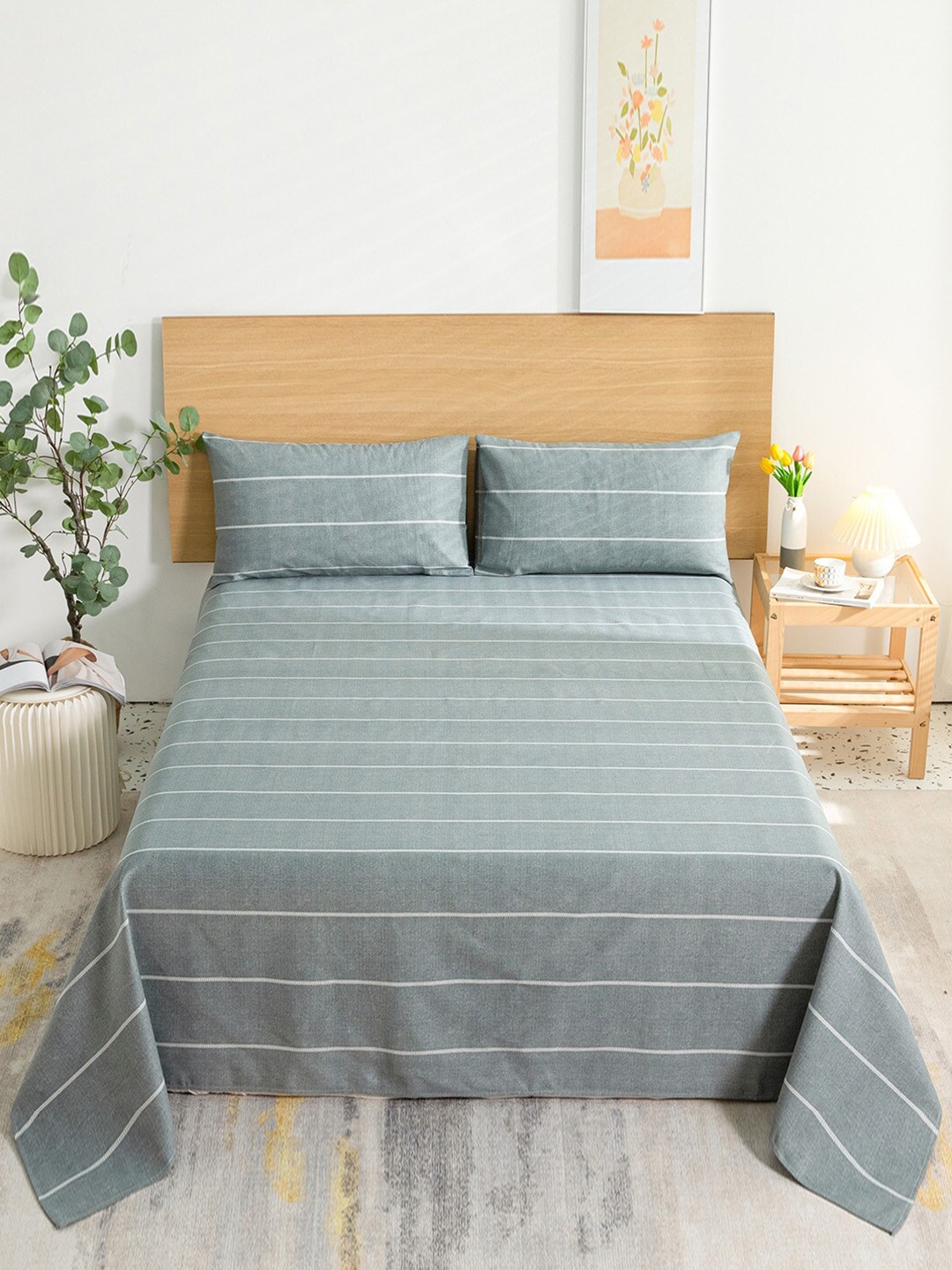 

JC Collection Grey & White Striped 144 TC Queen Bedsheet