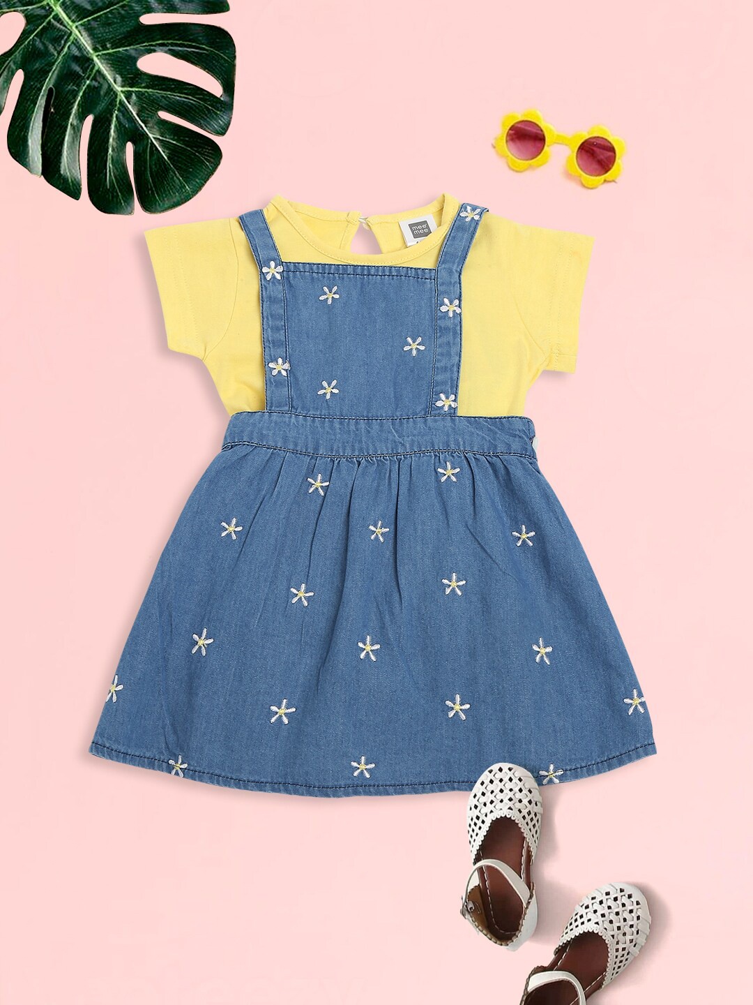 

MeeMee Girls Blue & Yellow Embellished Cotton Pinafore Dress