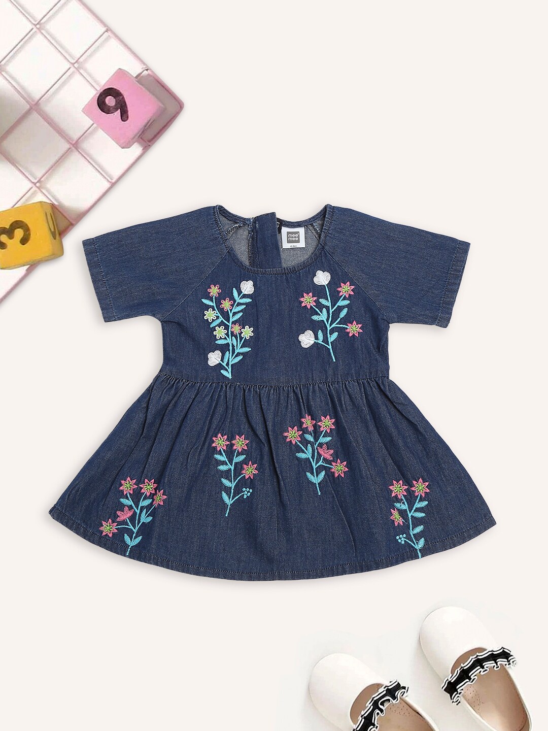 

MeeMee Blue Floral Cotton Dress