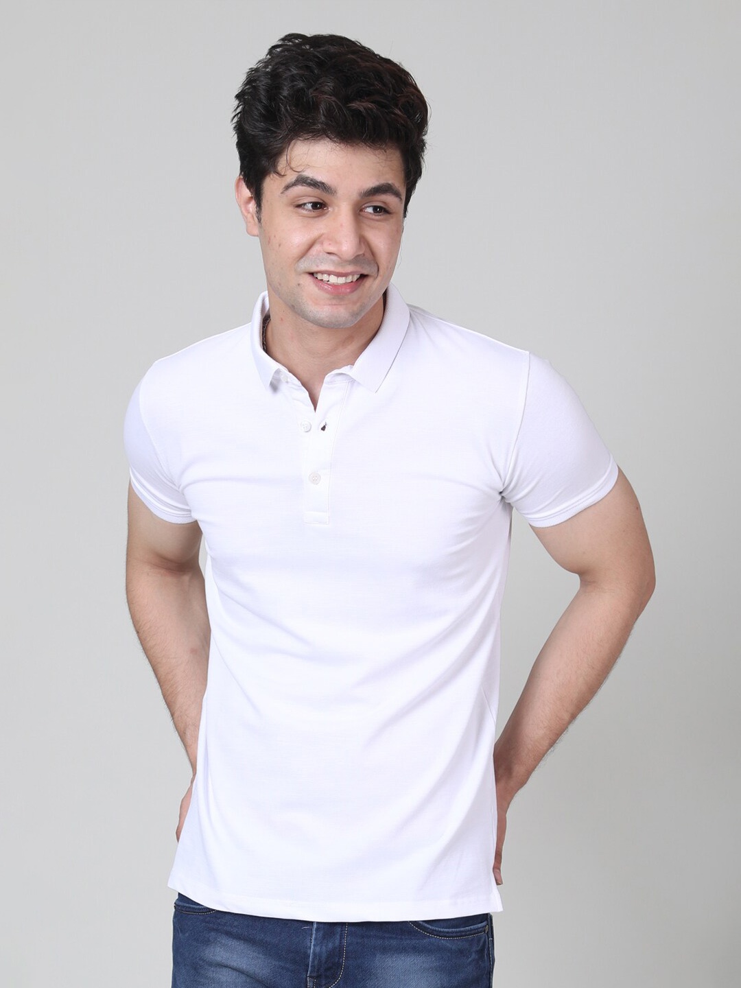

Tinted Men White Polo Collar Slim Fit Cotton T-shirt