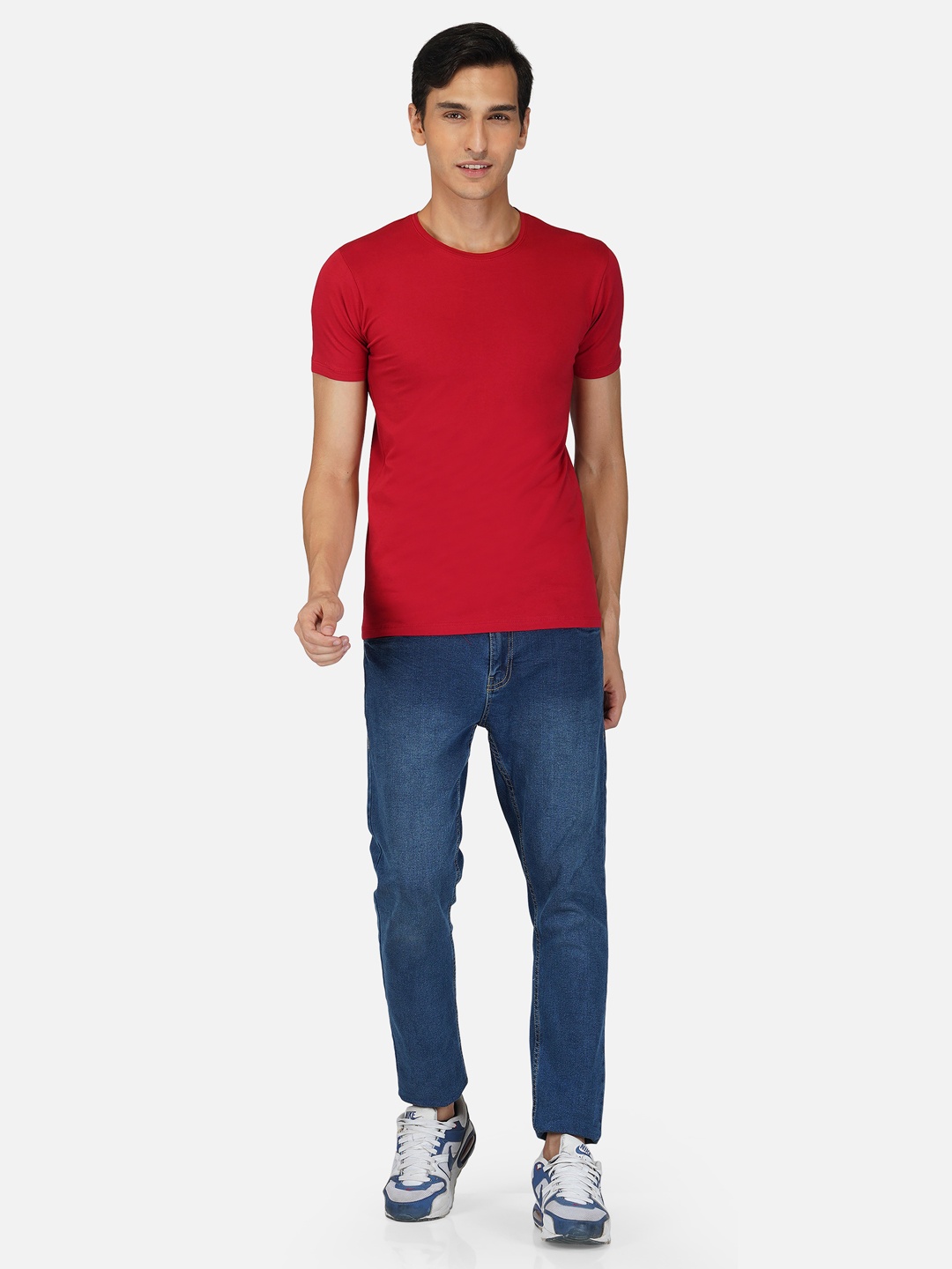 

Tinted Men Red Slim Fit T-shirt