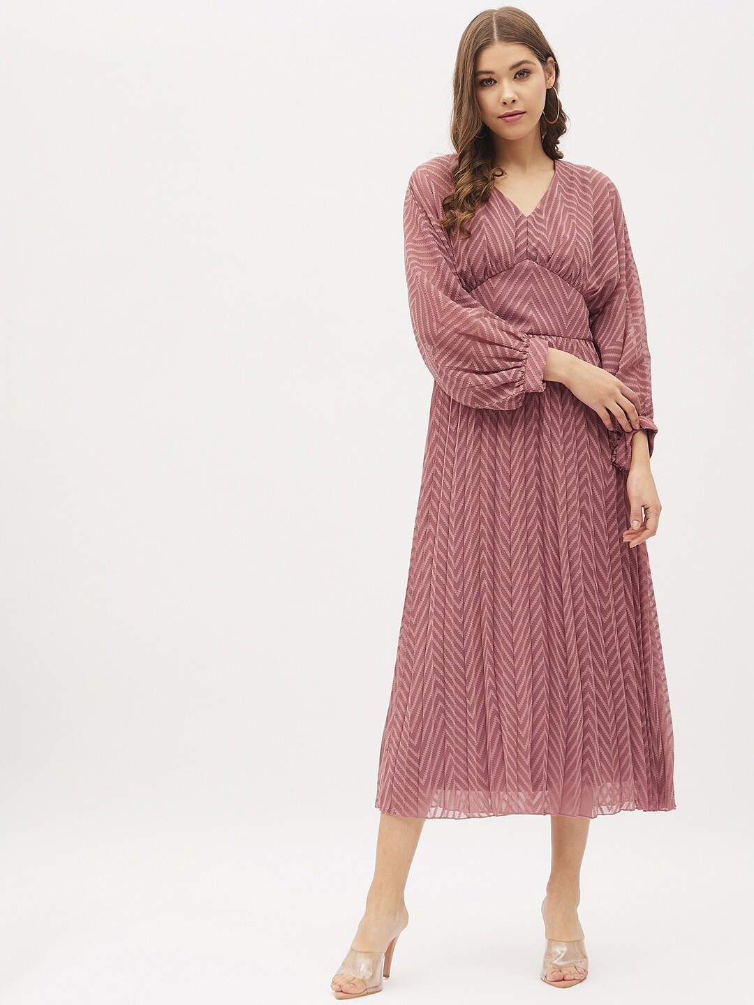 

Harpa Mauve Georgette Midi Dress