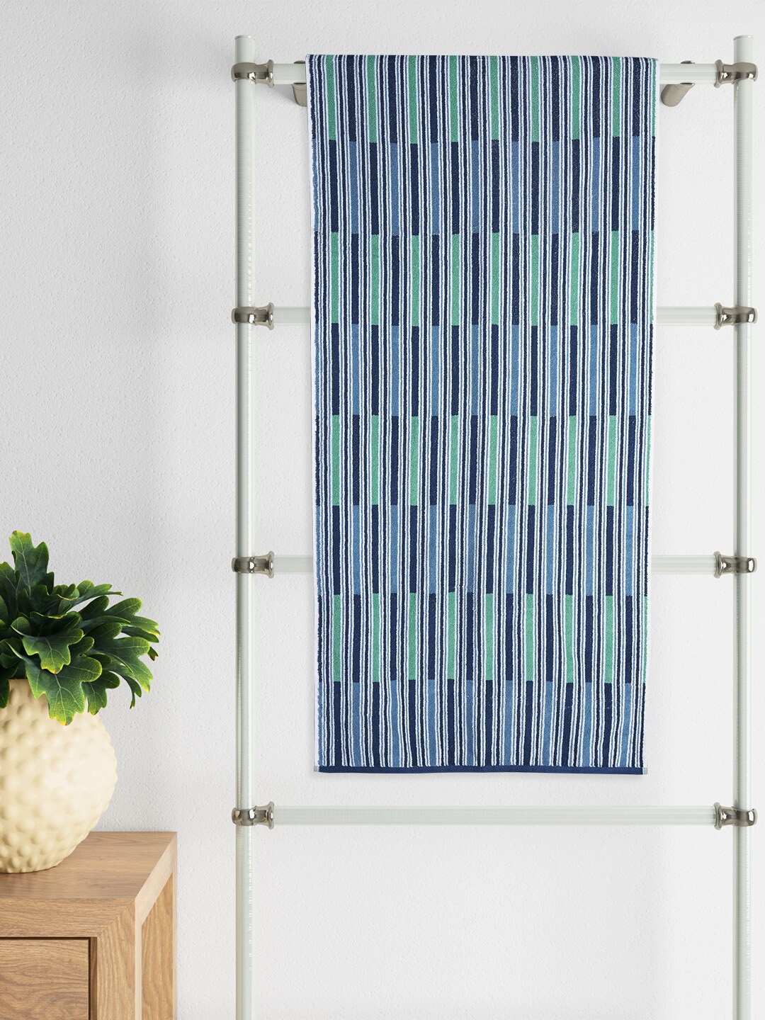 

Living scapes by Pantaloons Navy Blue Stripped Cotton 520 GSM Bath Towel