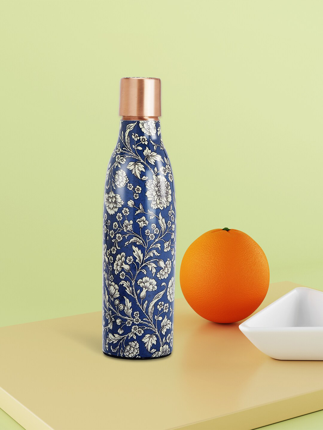 

Living scapes by Pantaloons Navy-Blue & White Printed Copper Water Bottle