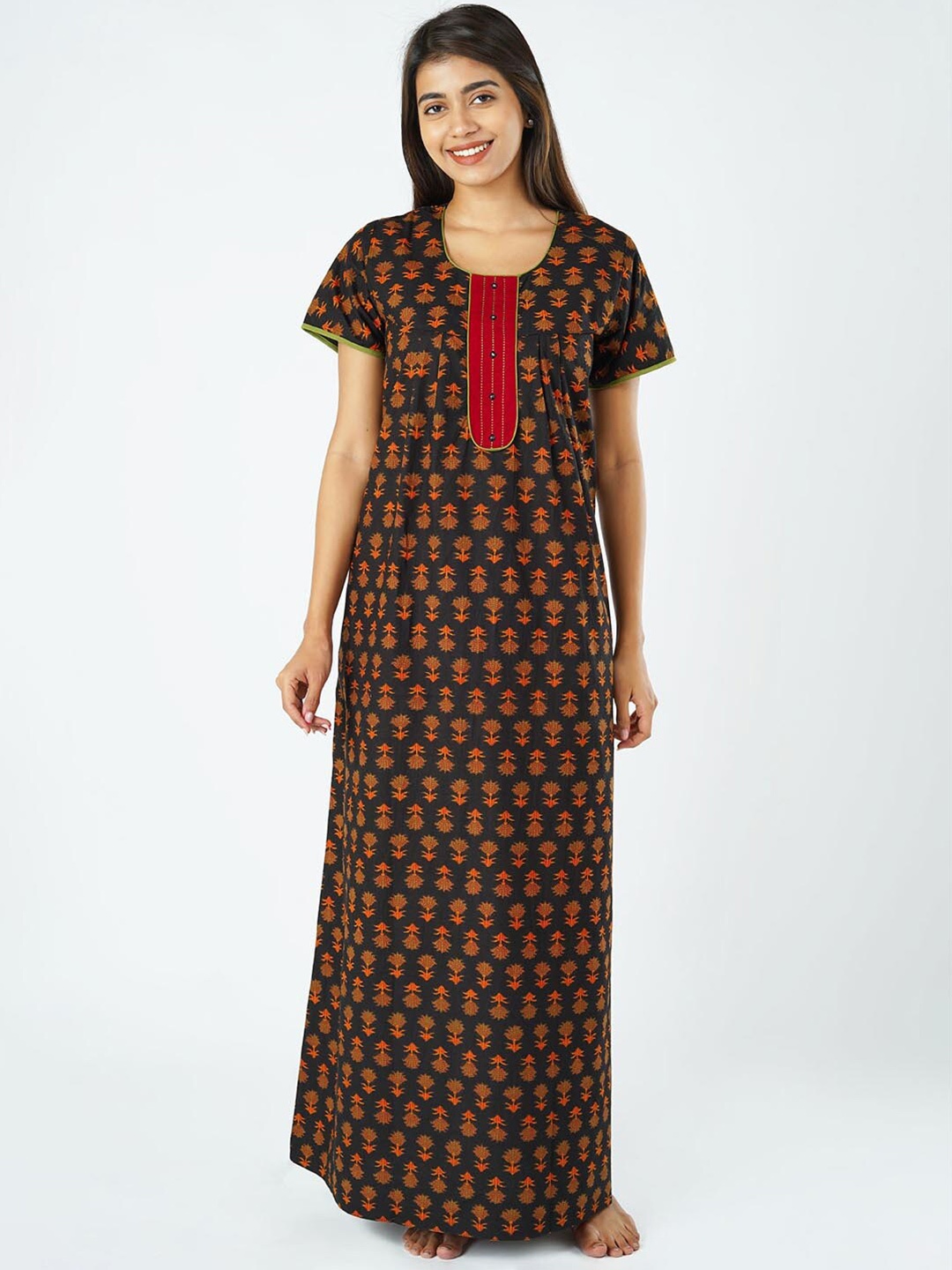 

Maybell Women Black Printed Maxi Nightdress
