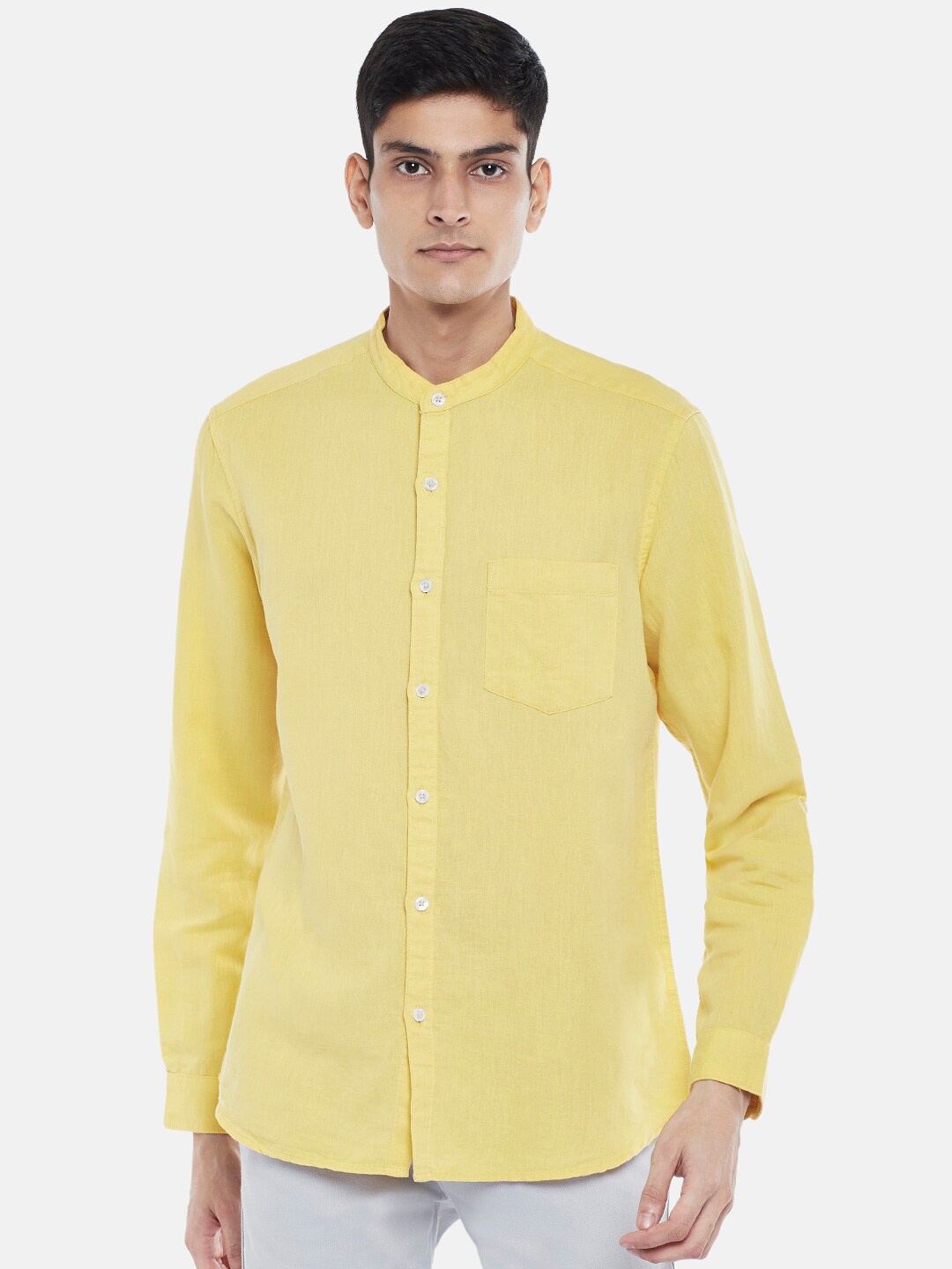 

BYFORD by Pantaloons Men Yellow Solid Sport Casual Shirt
