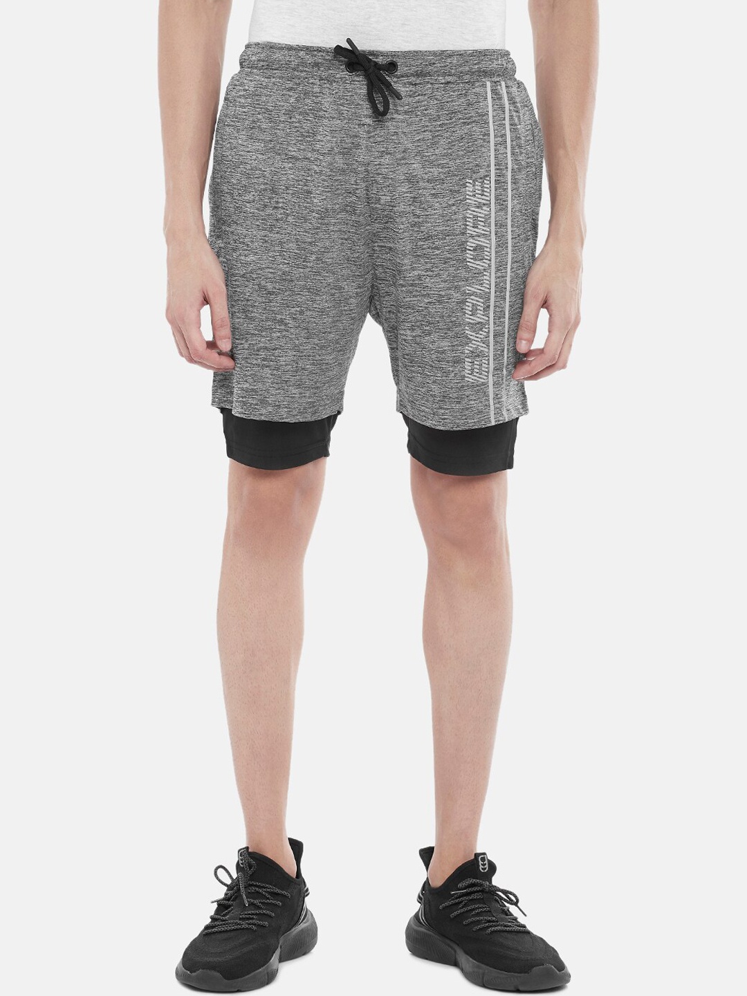 

Ajile by Pantaloons Men Grey Solid Regular Shorts