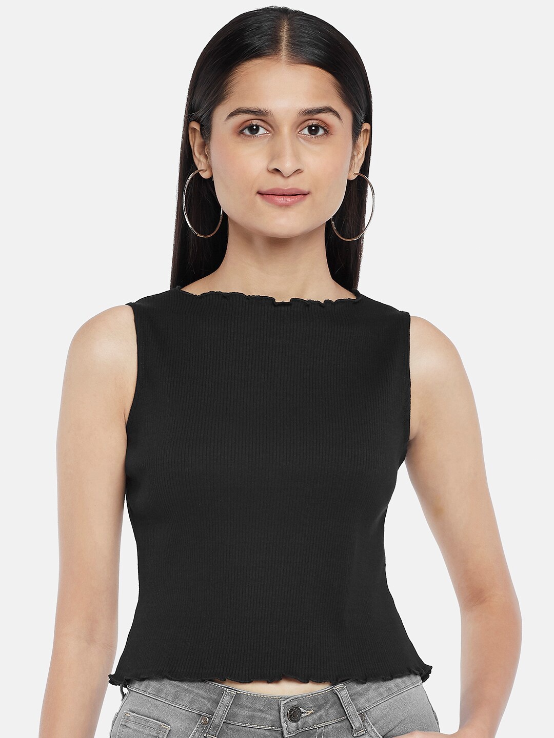 

People Women Black Crop Top