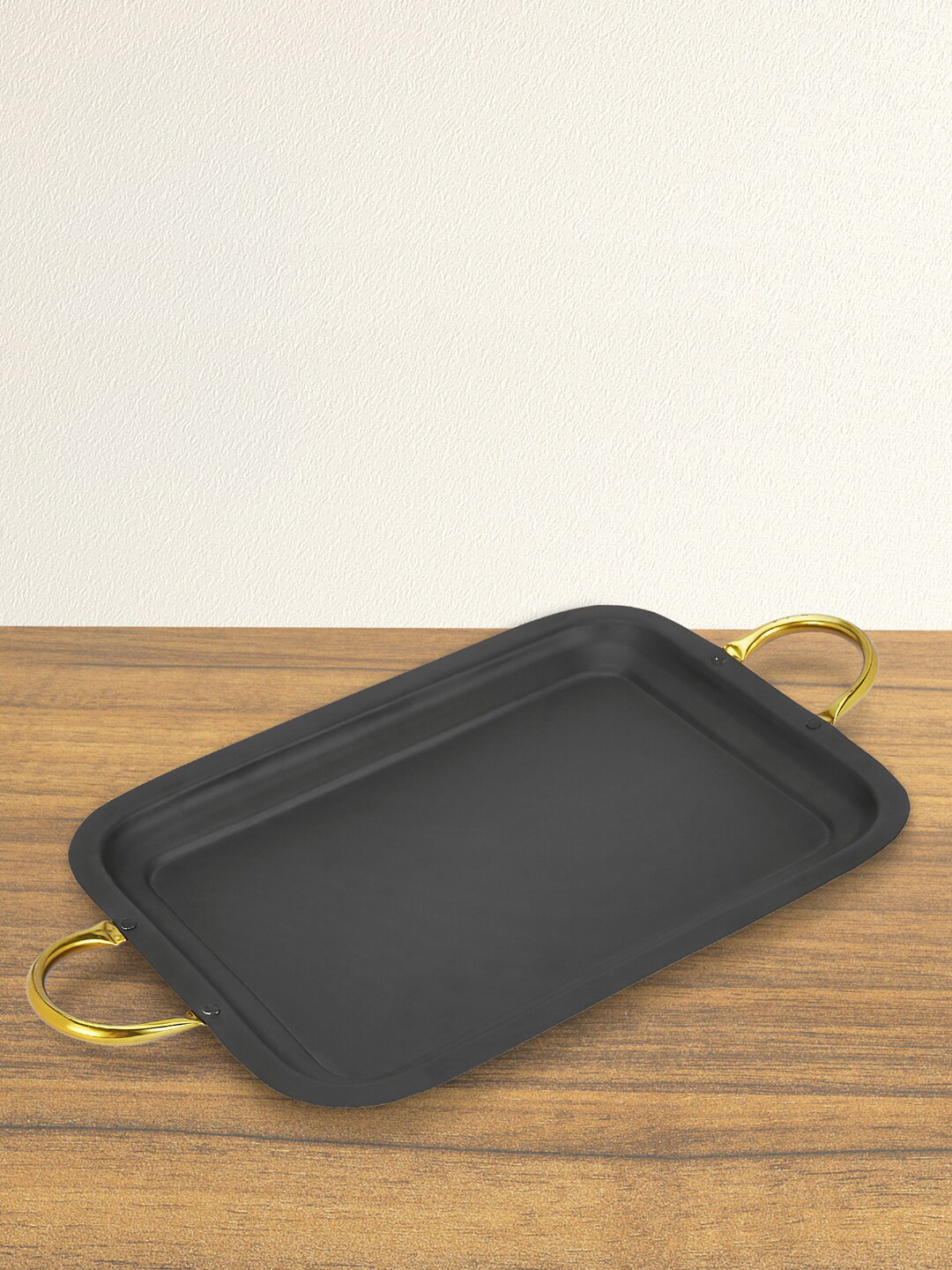 

Living scapes by Pantaloons Black Solid Tray