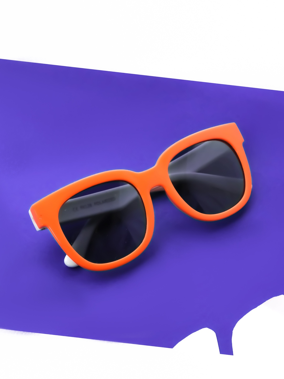 

Spiky Unisex Kids Grey Lens & Orange Wayfarer Sunglasses with Polarised Lens