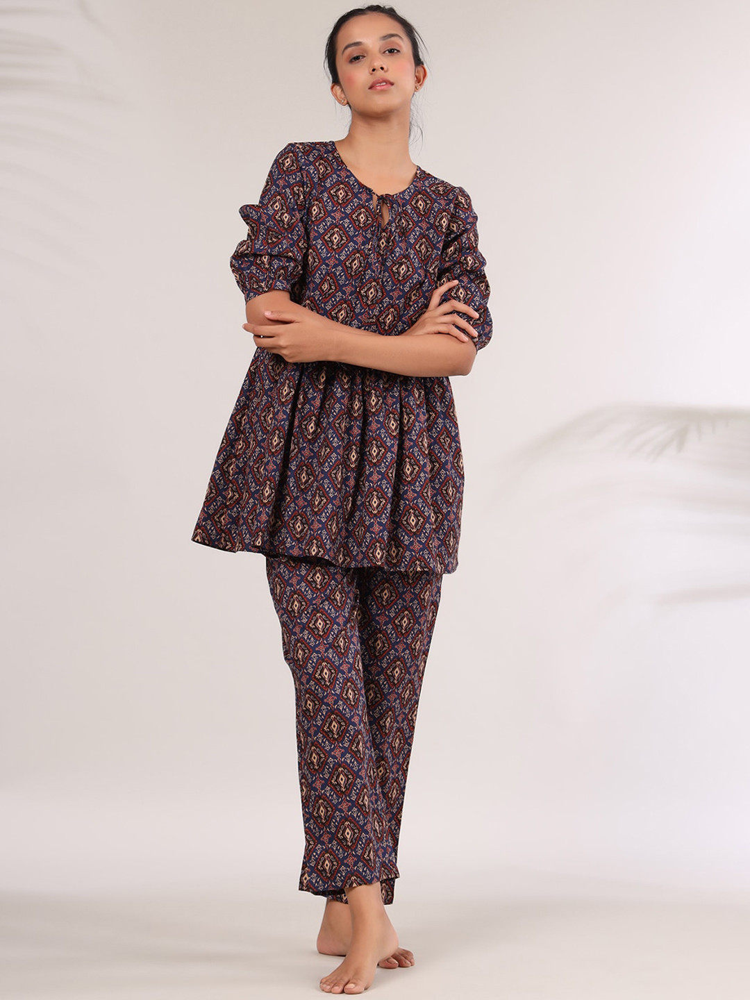 

JISORA Women Blue & Beige Printed Cotton Peplum Night suit