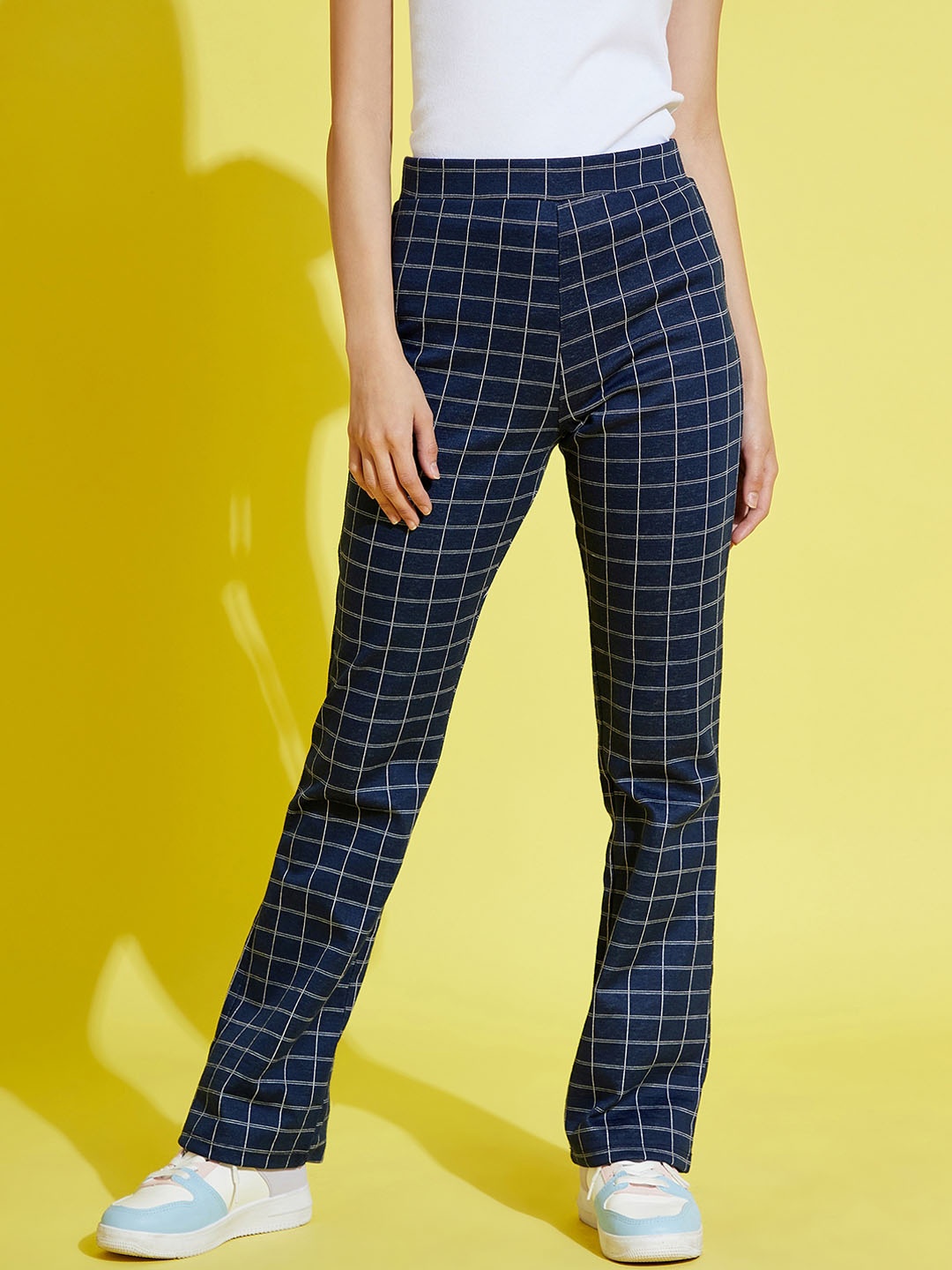 

Noh Voh - SASSAFRAS Kids Girls Blue Checked High-Rise Trousers