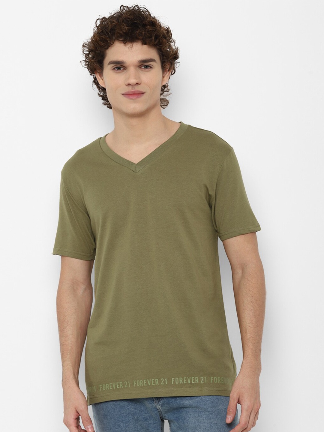 

FOREVER 21 Men Olive Green Solid V-Neck T-shirt