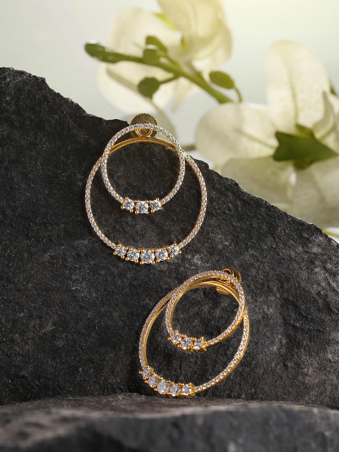 

Peora Gold-Plated Circular Drop Earrings