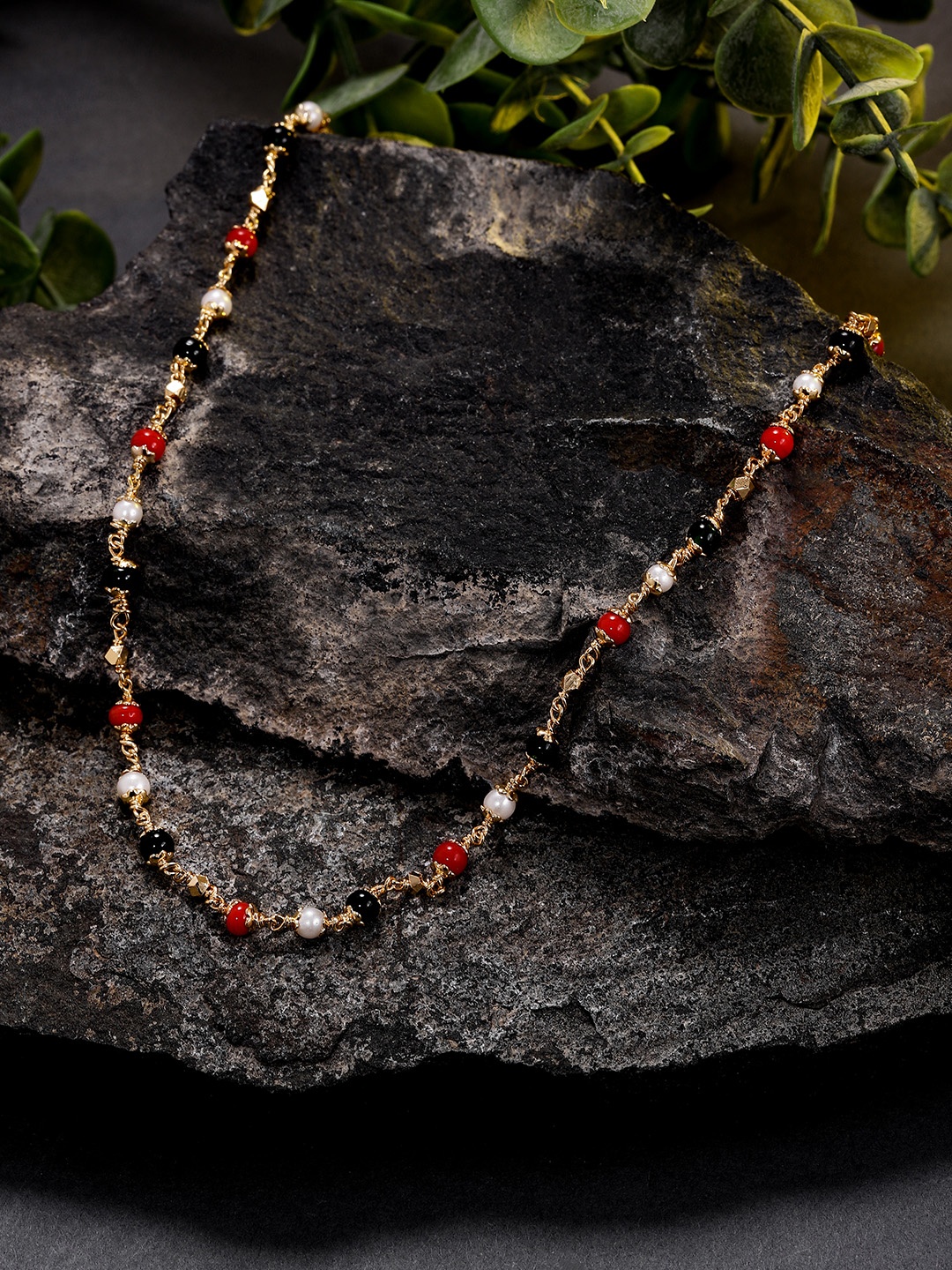 

Peora Gold-Plated Red Beaded Chain
