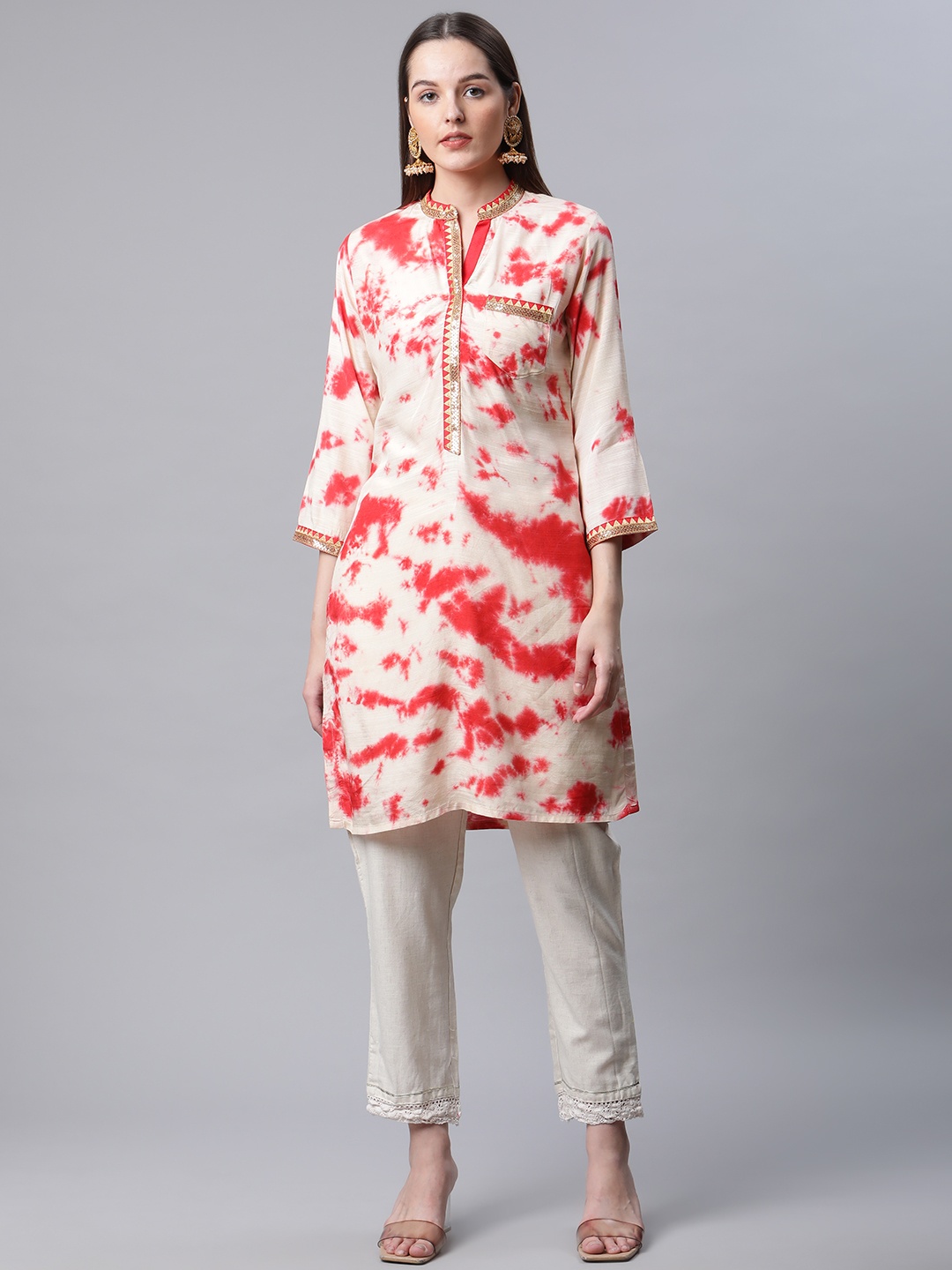 

AMIRAS INDIAN ETHNIC WEAR Women Red Printed Sequinned Kurta with Trousers