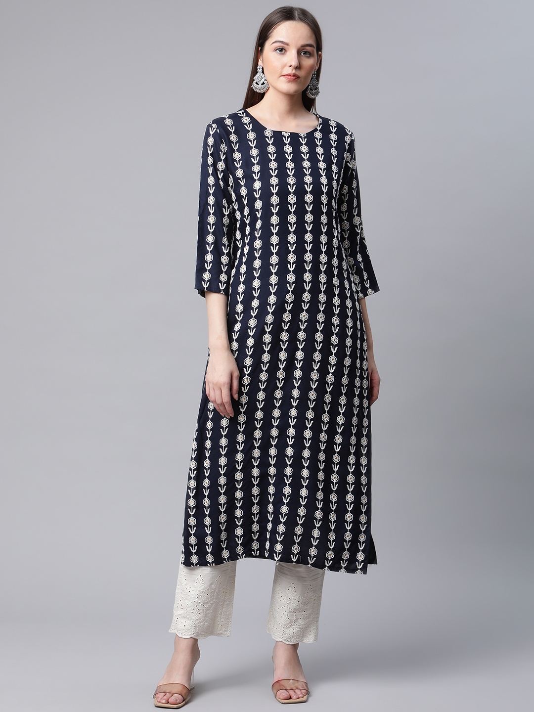 

AMIRAS INDIAN ETHNIC WEAR Women Navy Blue Floral Kurta with Palazzos