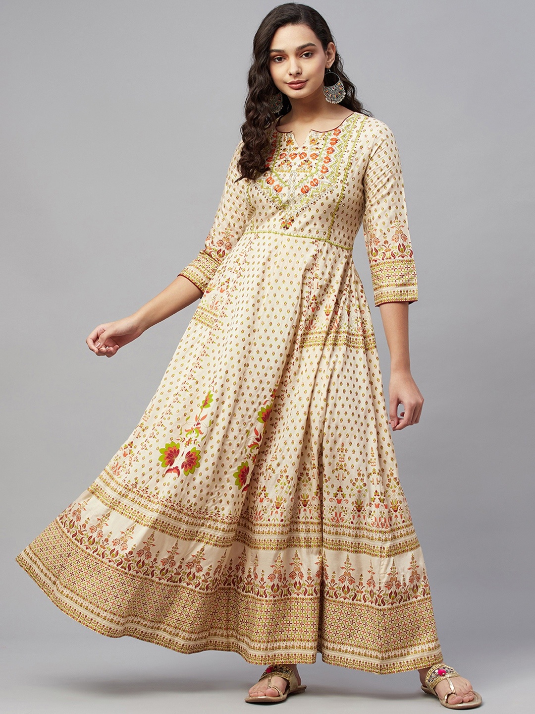 

AMIRAS INDIAN ETHNIC WEAR Beige Ethnic Motifs Ethnic Maxi Dress