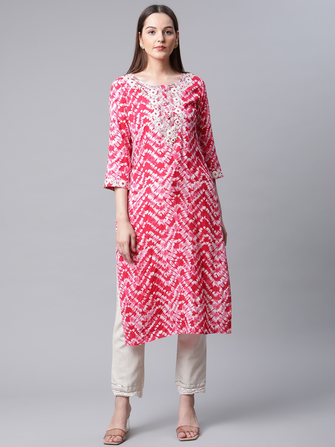 

AMIRAS INDIAN ETHNIC WEAR Women Pink Yoke Design Thread Work Kurta with Trousers