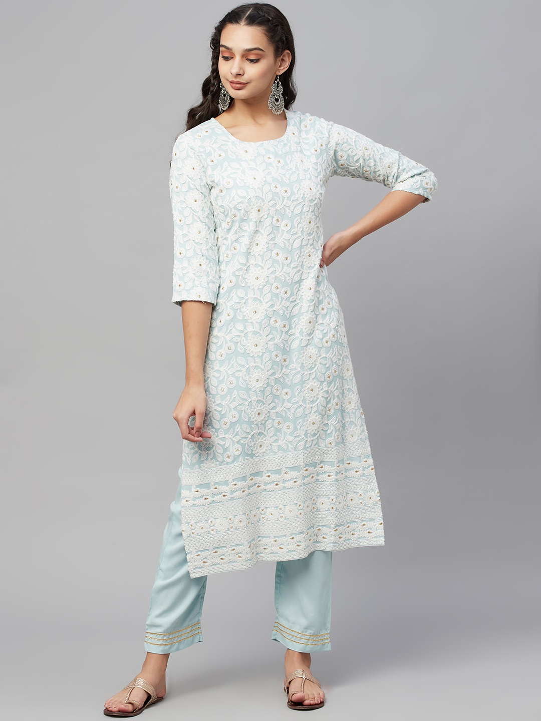 

AMIRAS INDIAN ETHNIC WEAR Women Turquoise Blue Ethnic Motifs Embroidered Kurta with Trousers