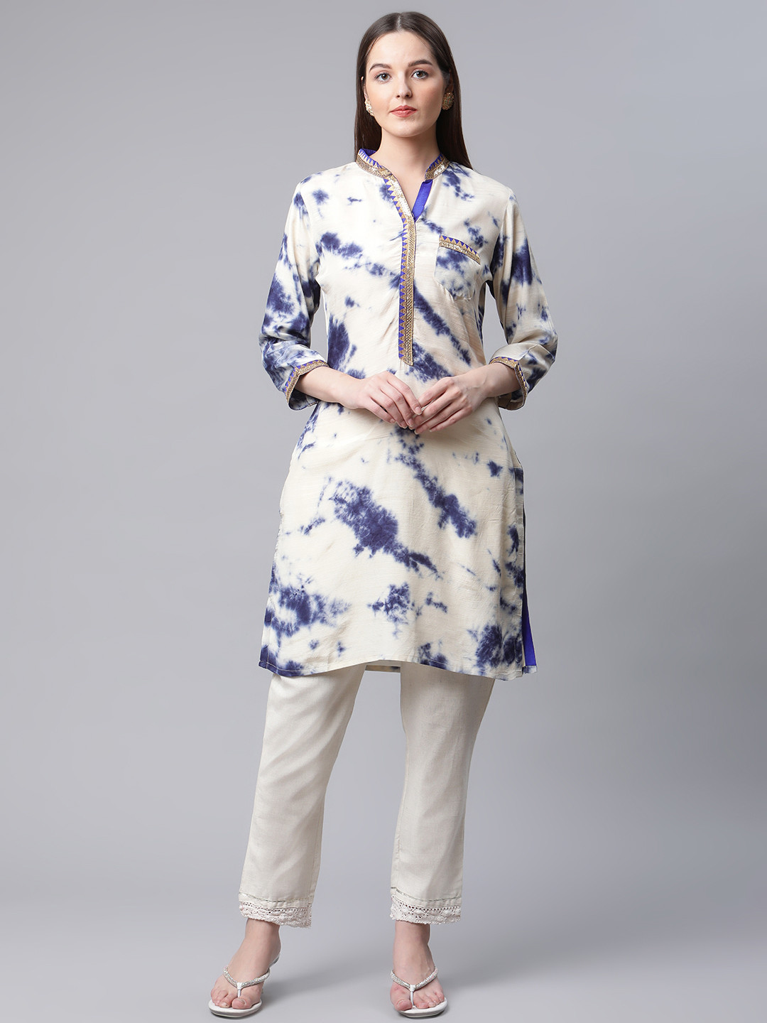

AMIRAS INDIAN ETHNIC WEAR Women Blue Dyed Kurta with Trousers