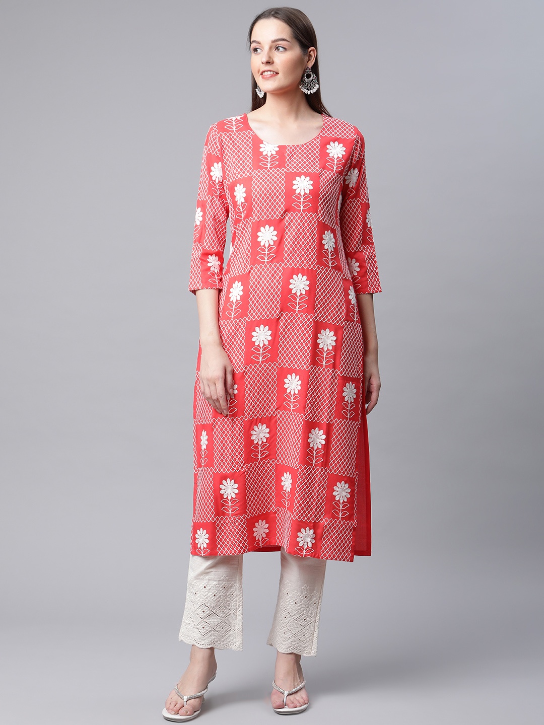 

AMIRAS INDIAN ETHNIC WEAR Women Pink Floral Kurta with Trousers