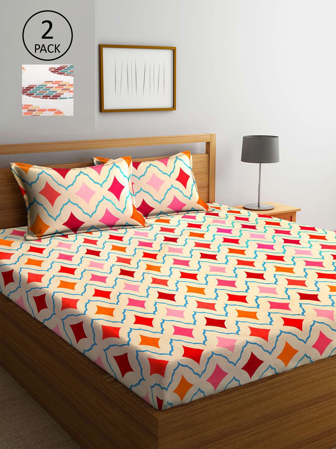 

KLOTTHE White & Cream Geometric 210 TC 2 King Bedsheet with 4 Pillow Covers