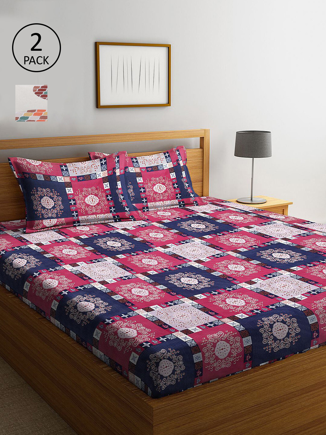 

KLOTTHE Blue & White Geometric 210 TC 2 King Bedsheet with 4 Pillow Covers