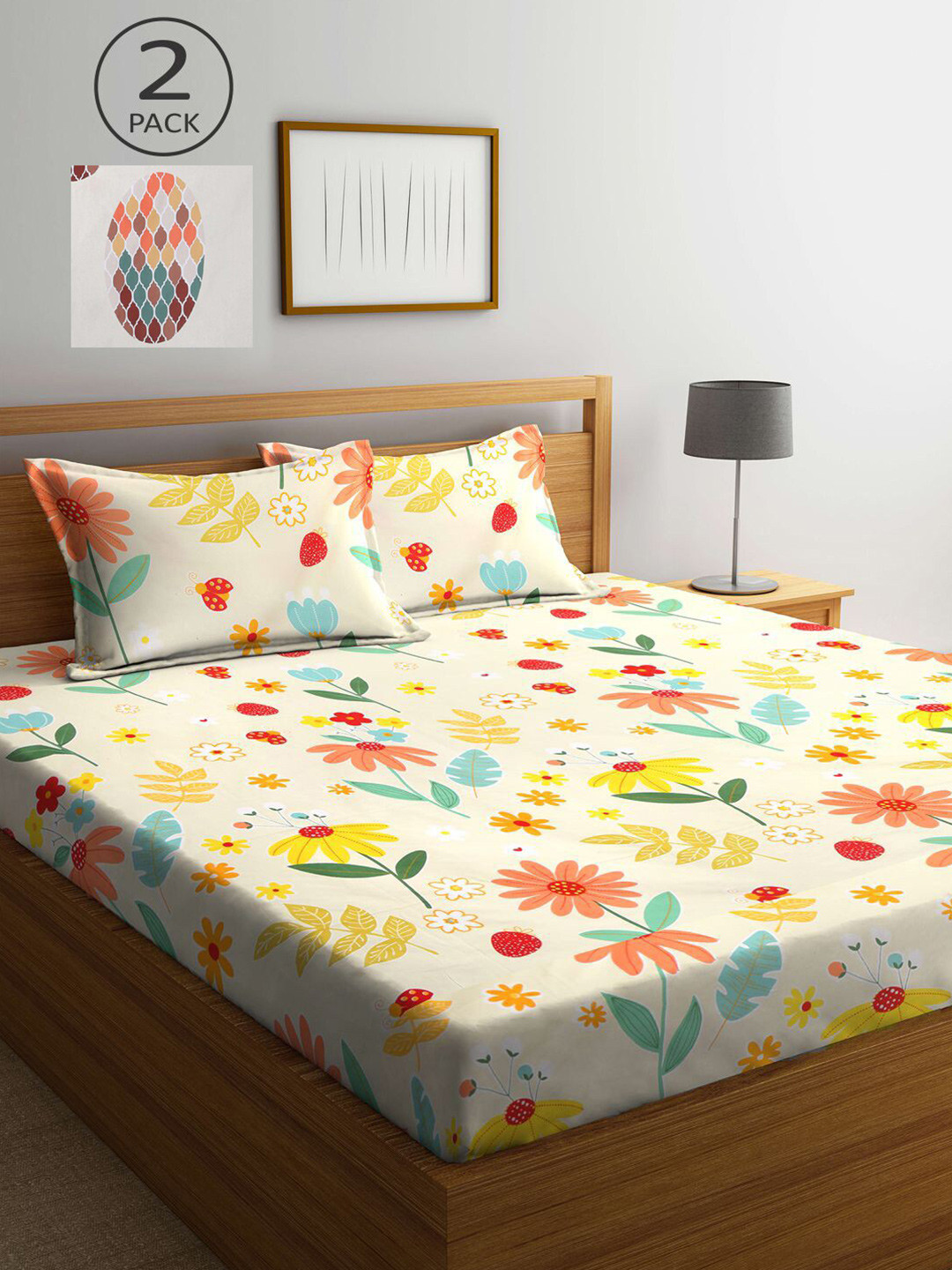 

KLOTTHE Cream-Coloured & Off-White 210 TC 2 King Bedsheets with 4 Pillow Covers