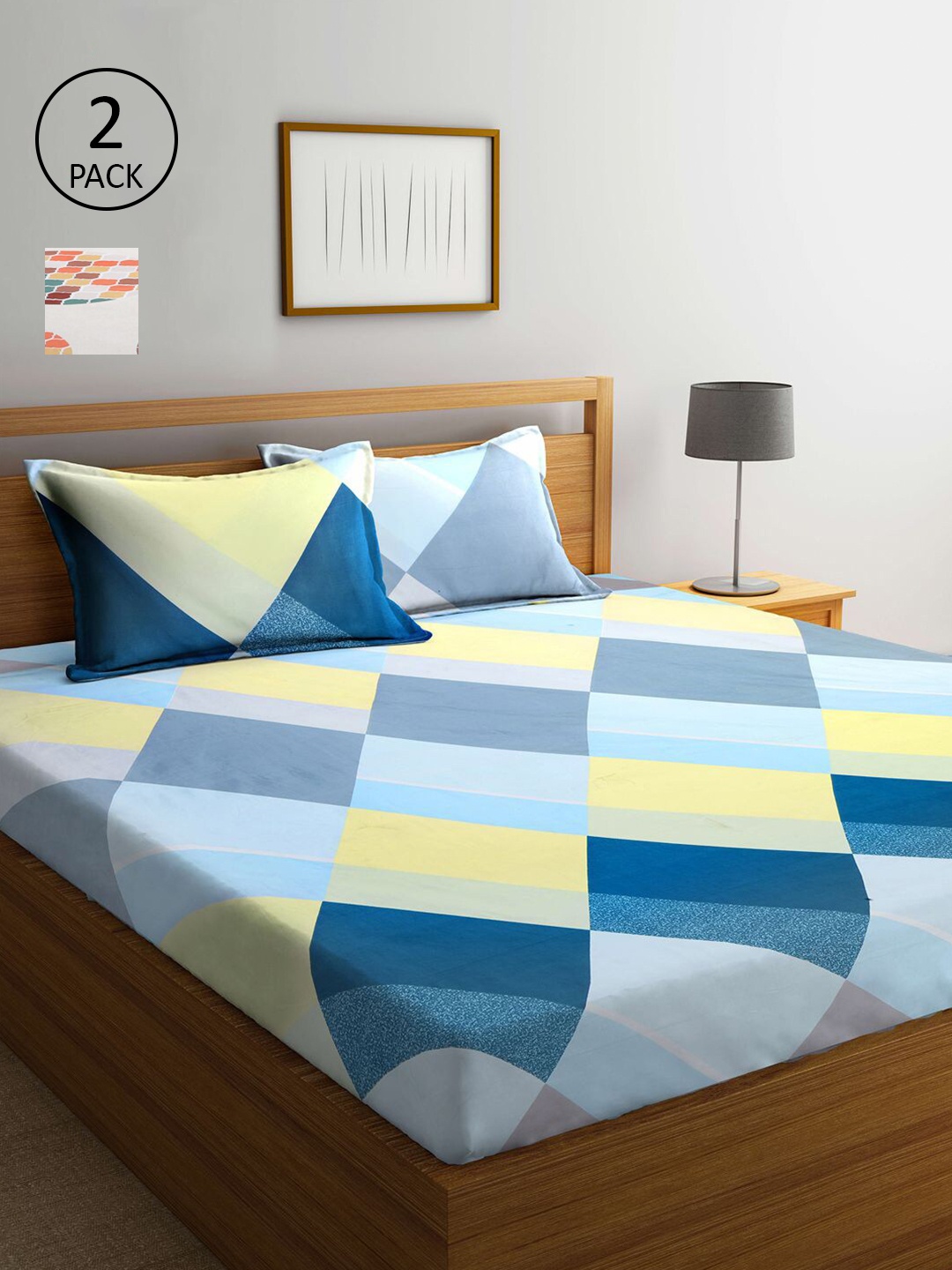 

KLOTTHE Blue & Brown Geometric 210 TC 2 King Bedsheet with 4 Pillow Covers