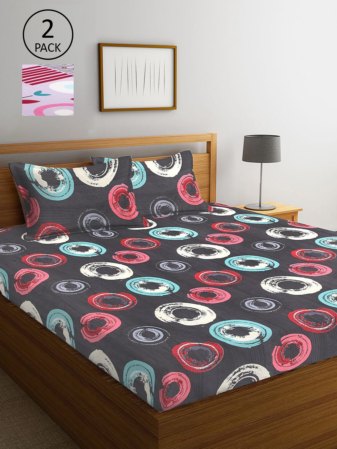 

KLOTTHE Charcoal & Lavender Geometric 210 TC 2 King Bedsheet with 4 Pillow Covers