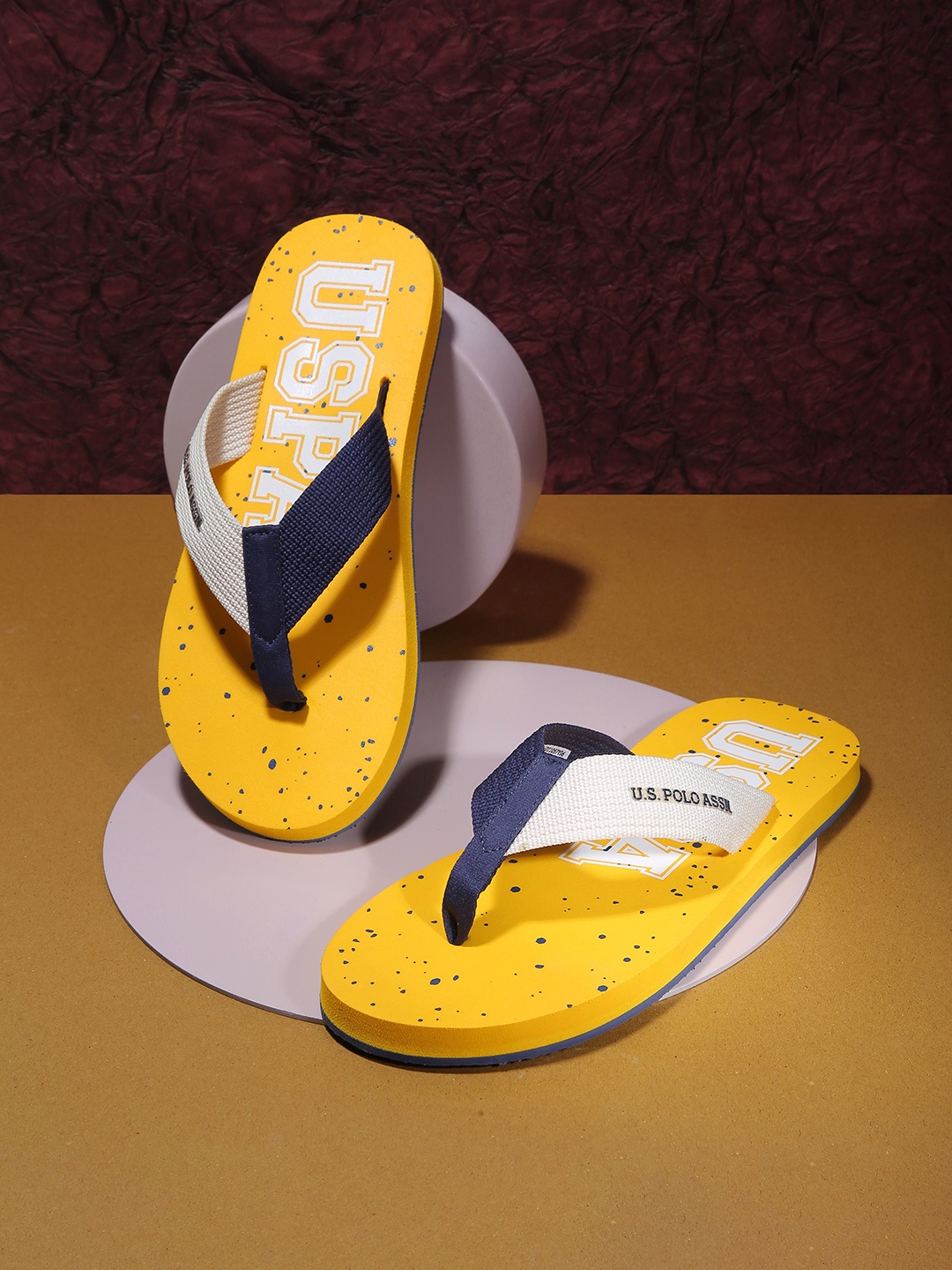 

U.S. Polo Assn. Men Yellow & Navy Blue Thong Flip-Flops