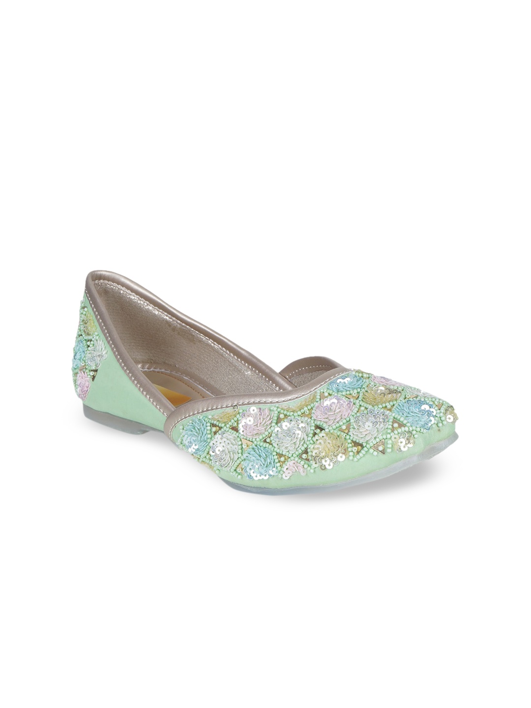 

The Desi Dulhan Women Green Embellished Ethnic Flats