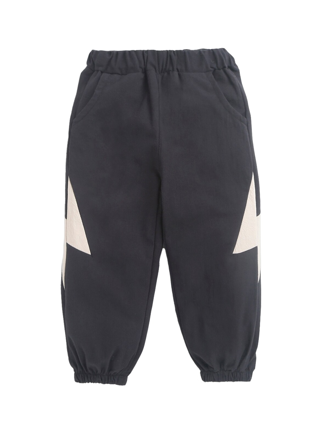 

Hopscotch Boys Black & White Solid Joggers