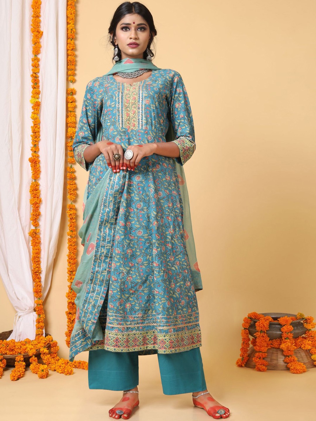 

Shuddhi Women Multicoloured Printed Pure Cotton Kurta with Trousers & With Dupatta, Multi