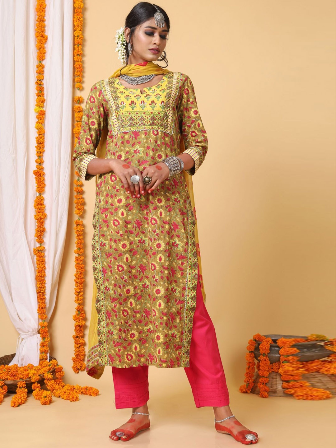 

Shuddhi Women Yellow Floral Printed Pure Cotton Kurta with Trousers & With Dupatta