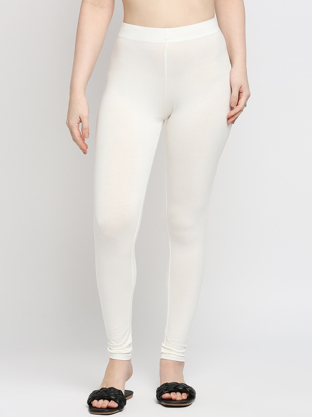 

ZRI Women Off-White Solid Churidar-Length Leggings