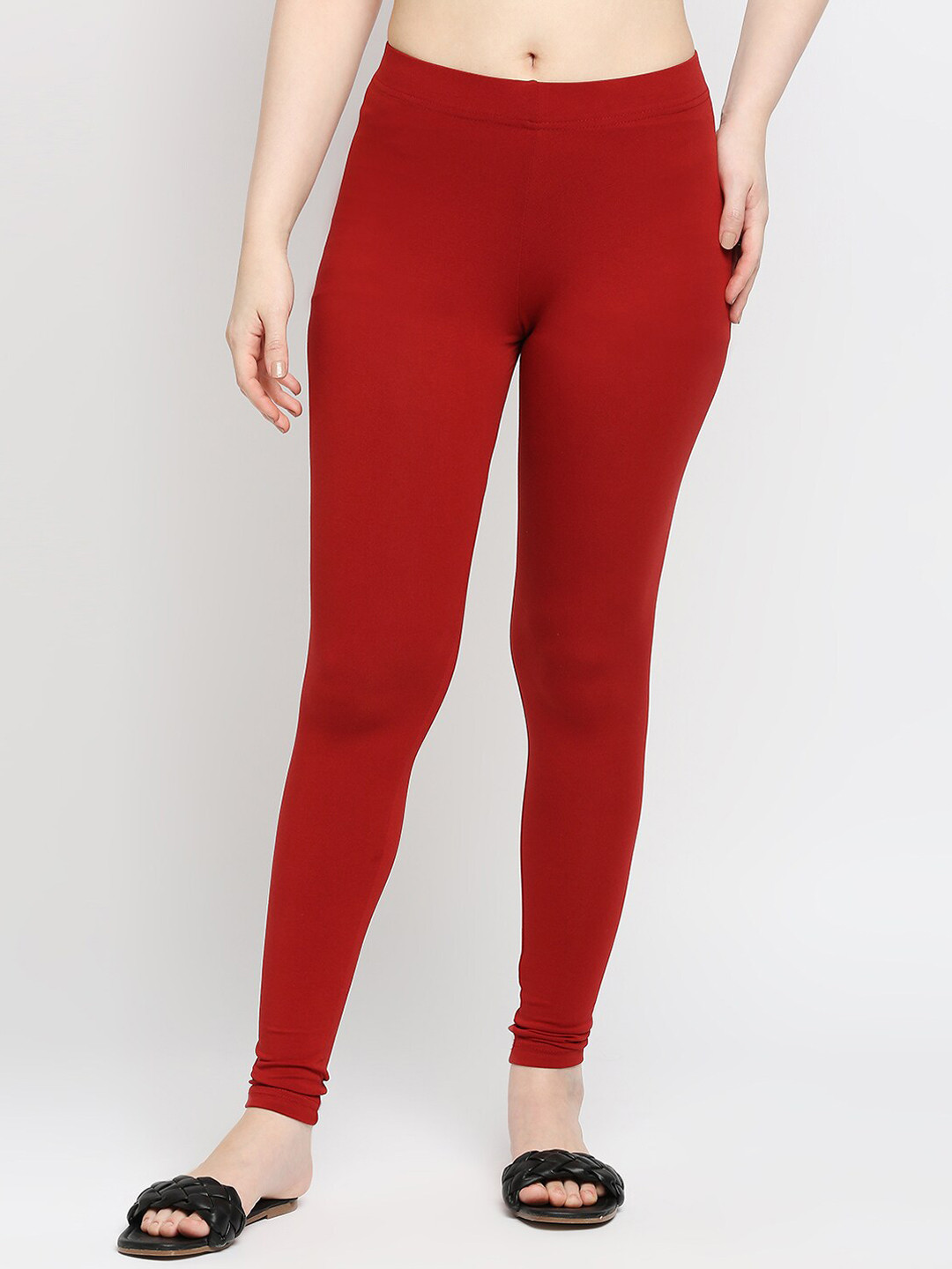 

ZRI Women Maroon Solid Churidar Length Leggings