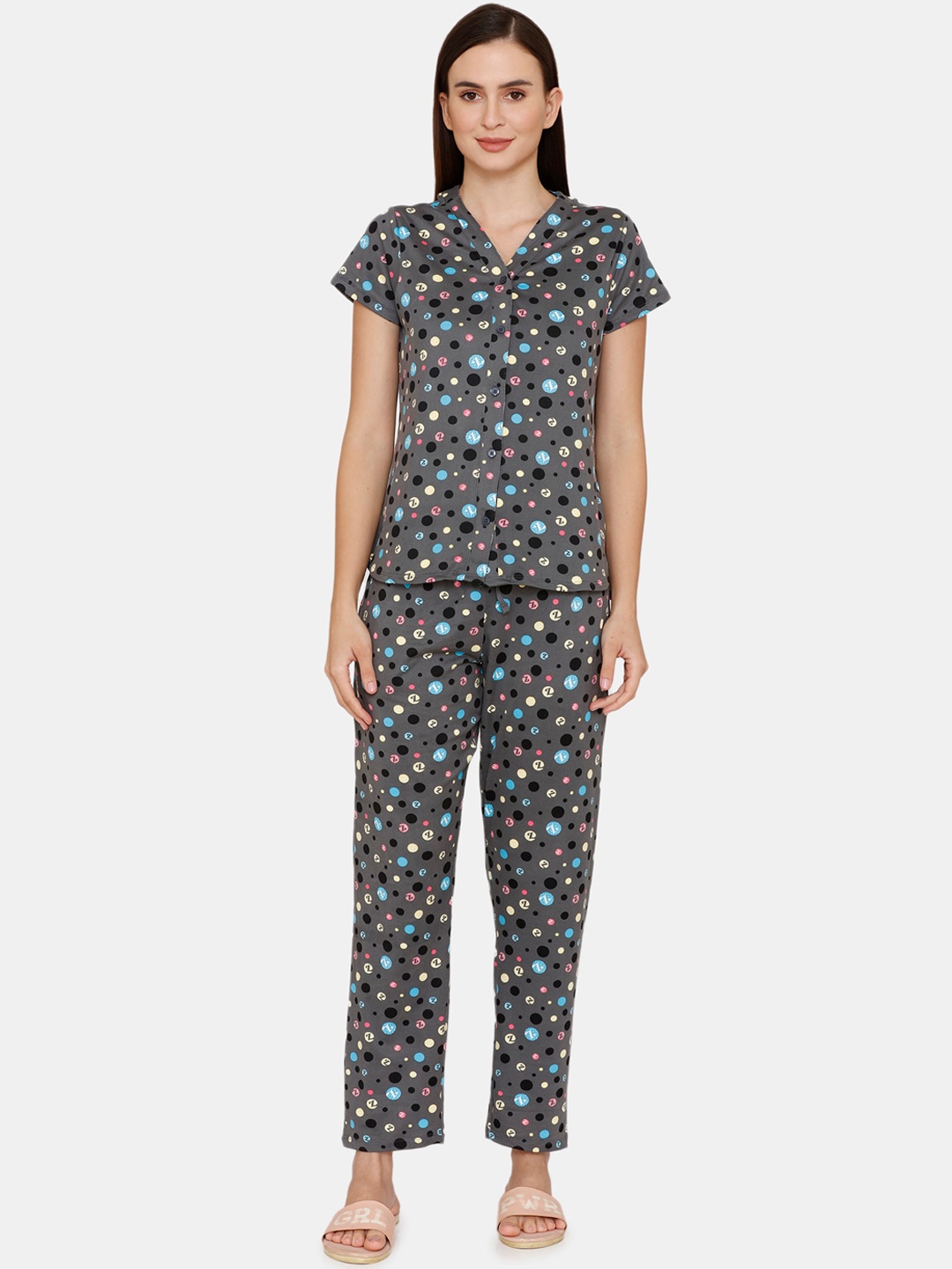 

Zivame Women Grey & Blue Geometric Printed Night Suit