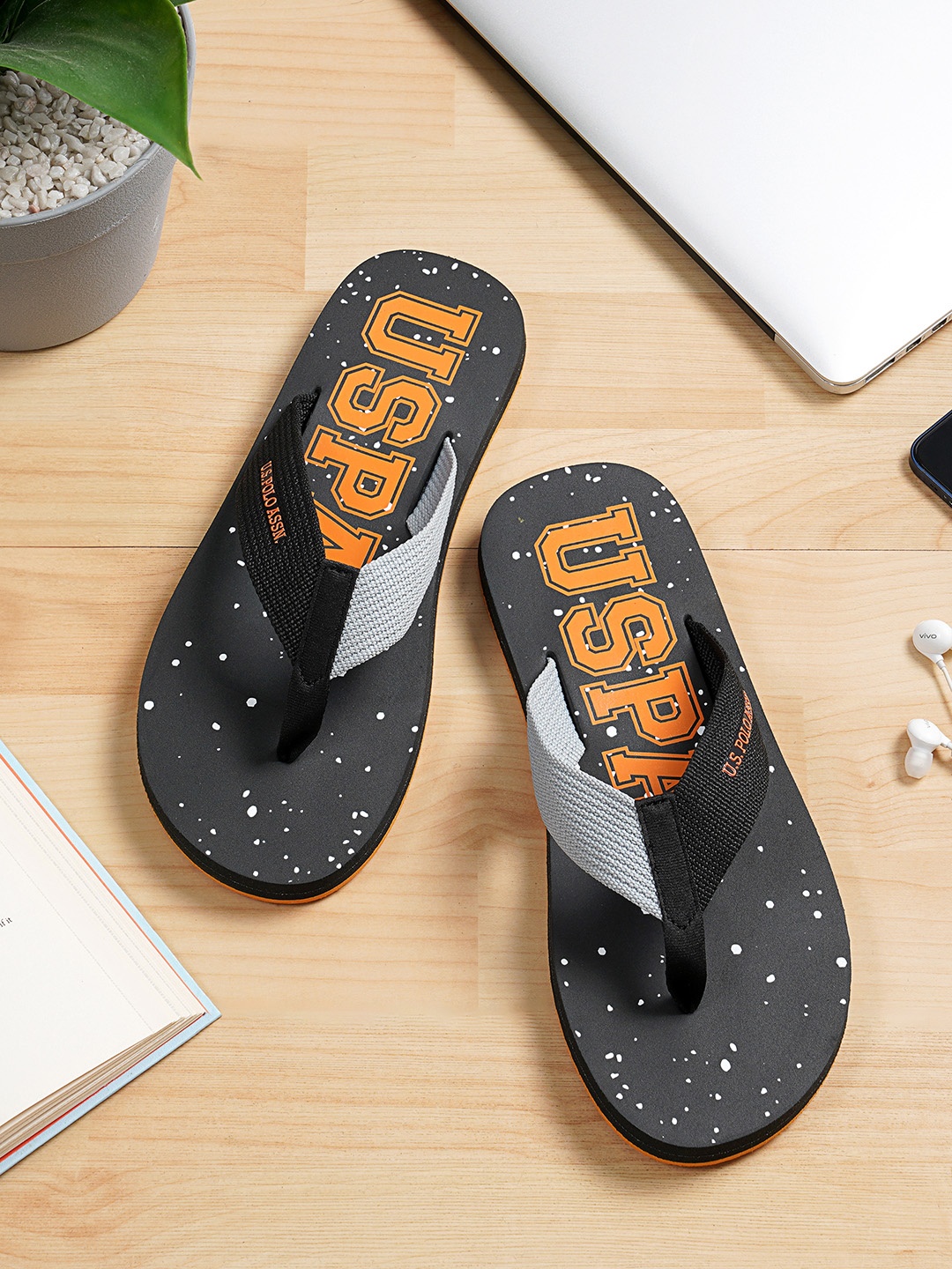 

U S Polo Assn Men Grey & Orange Printed Thong Flip-Flops