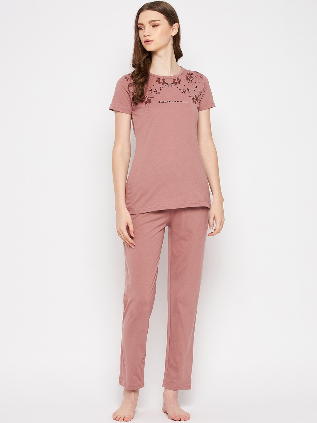 

Okane Women Pink Printed Night suit